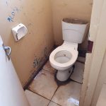 sanierung-kinderheim-maltahoehe-urzustand-vorher-toiletten-2023-0002